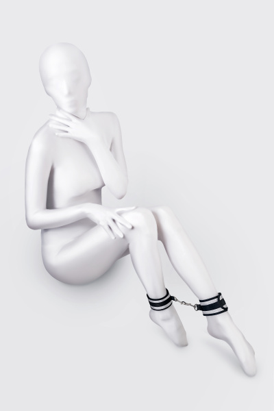 Поножи Anonymo.полиэстер, серебристые, 28,5 см