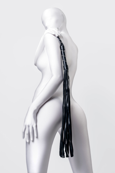 Флоггер Anonymo.PU кожа, черный, 64 см